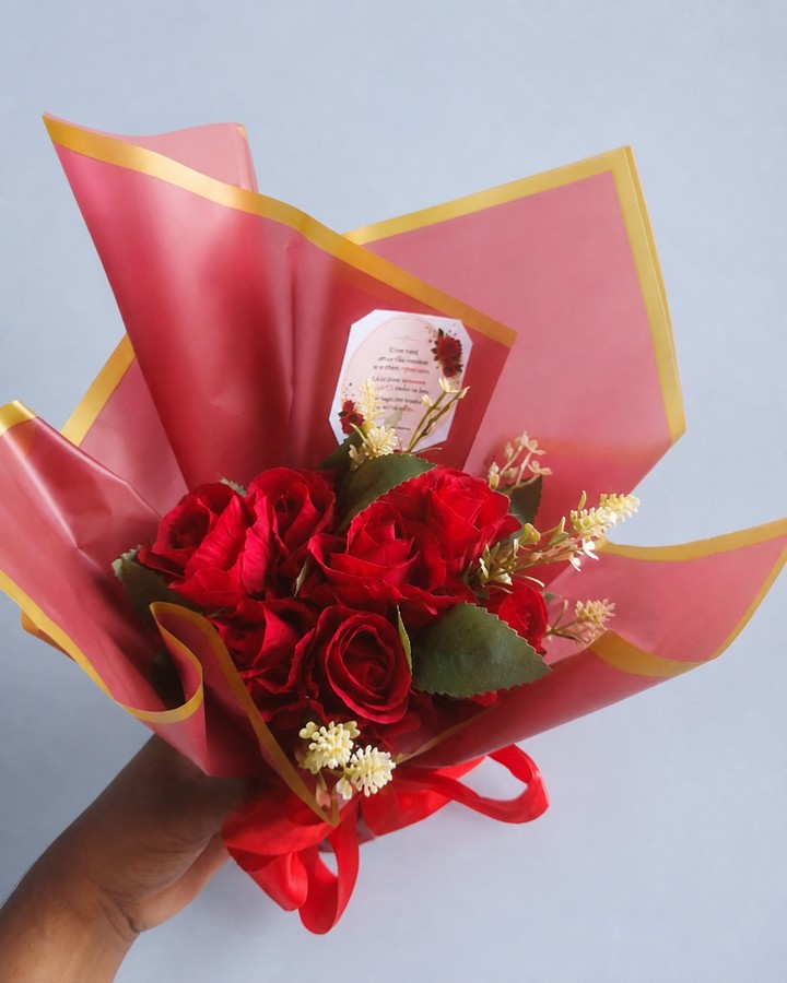 Buquê Rosas Rubi Perfumadas